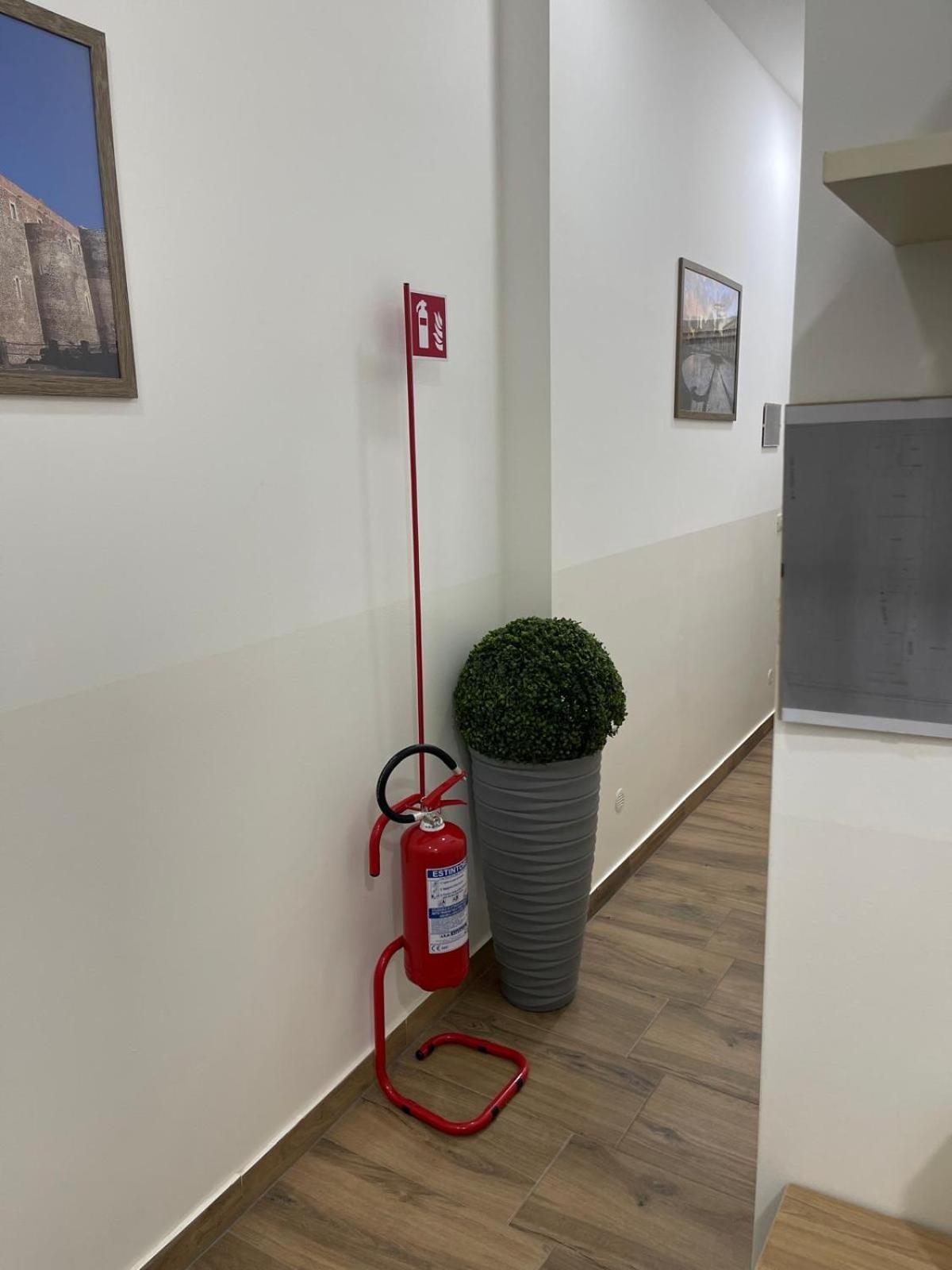 Calabro 21 Appartament Katanya Dış mekan fotoğraf